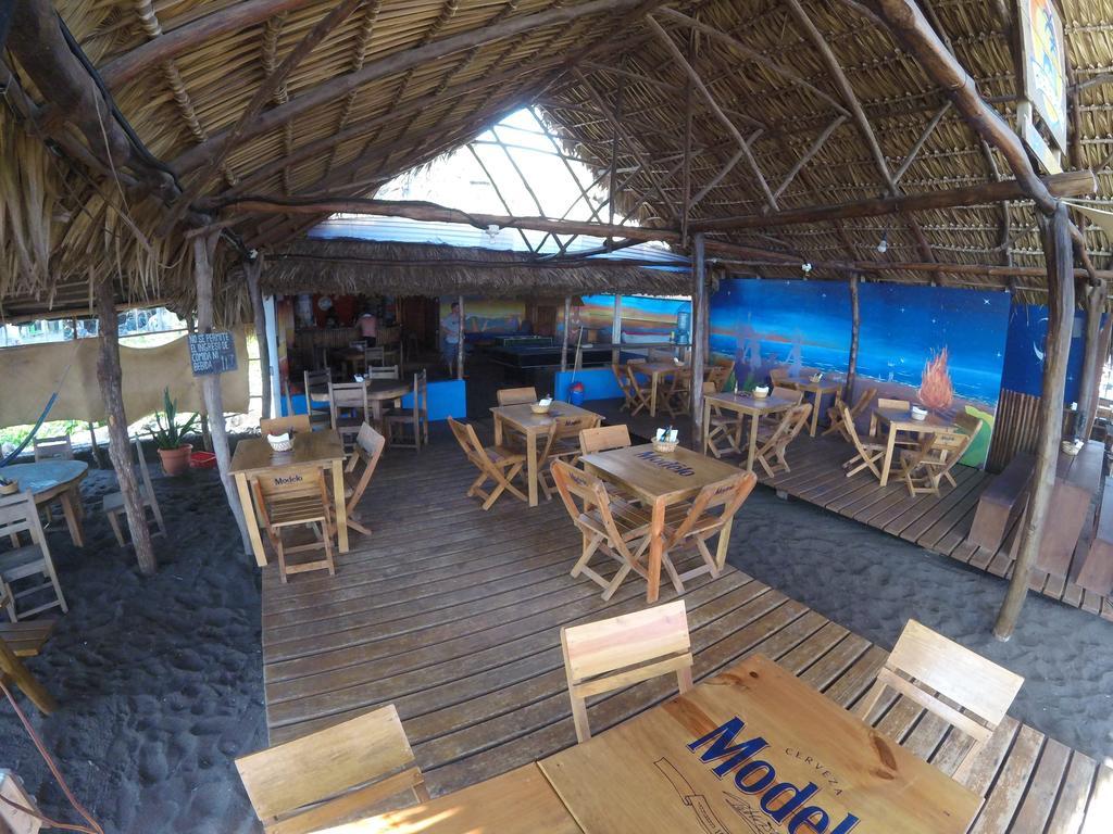 מונטריסיו Hotel El Delfin מראה חיצוני תמונה